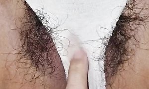 Снял на телефон открытое влагалище своей толстой азиатской подруги